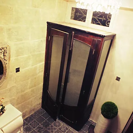 Traditional Maltese Private Maisonette With Front Balcony -