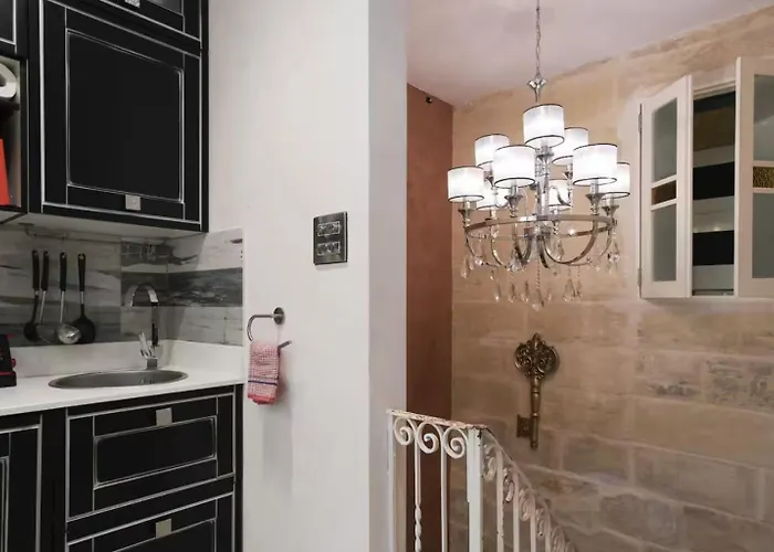 Traditional Maltese Private Maisonette With Front Balcony - *
