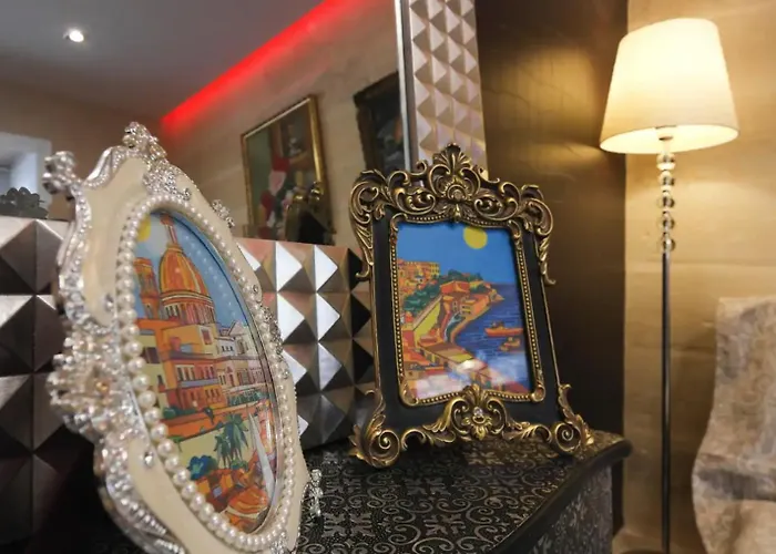 Traditional Maltese Private Maisonette With Front Balcony - Apartament Valletta